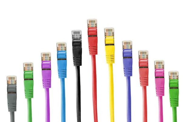 network-cables-494649_1920_1__Q10
